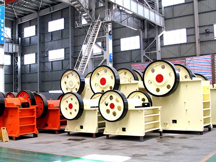 Mining Crusher, Mining Crushers, Mining Crusher Supplier, Mining Crushing Plant, Mining Crushing